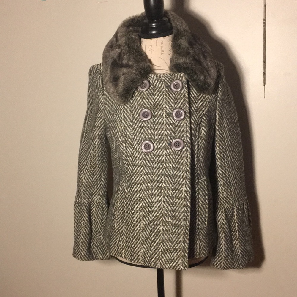 NWOT DKNY short wool jacket small
